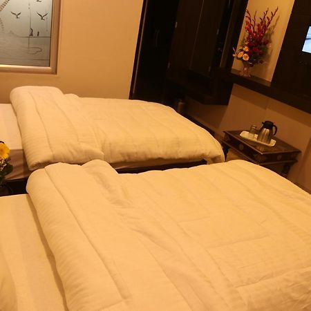 Hotel Marwar Excellency Mahāmandir Εξωτερικό φωτογραφία